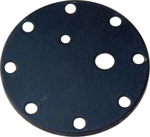 Flanschdeckel in dunkelblauer Farbe mit mehreren Löchern, geeignet für einen Speicher der SED-Serie von Wolf.